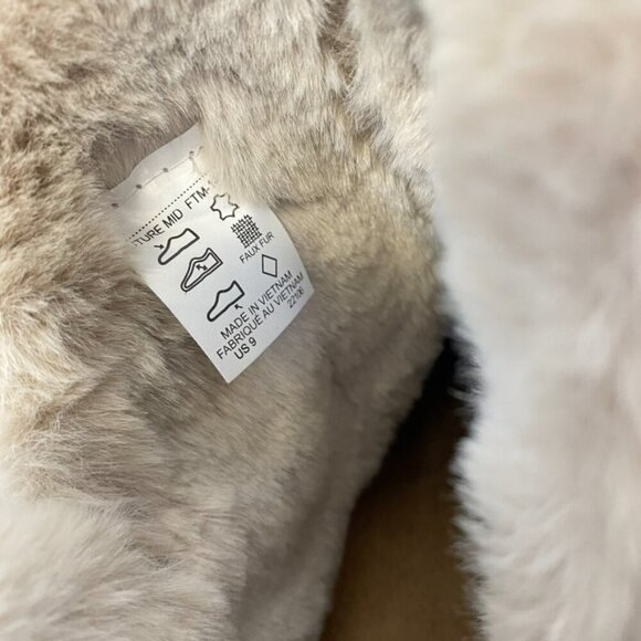 Taos Future Mid Black Suede Pull On Booties - Picture 8 of 12